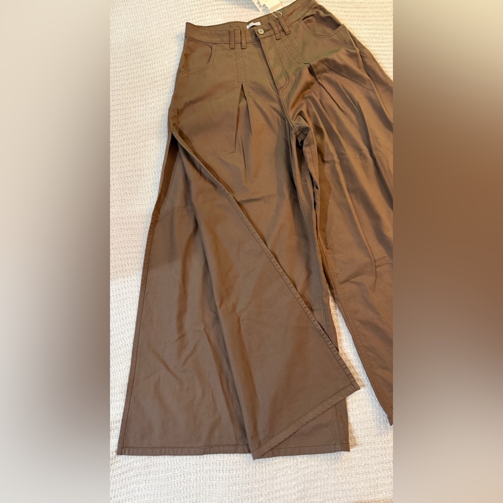 NWT Gloria Jeans Brown Wide Leg Pleated Slit Pants L - Picture 4 of 14